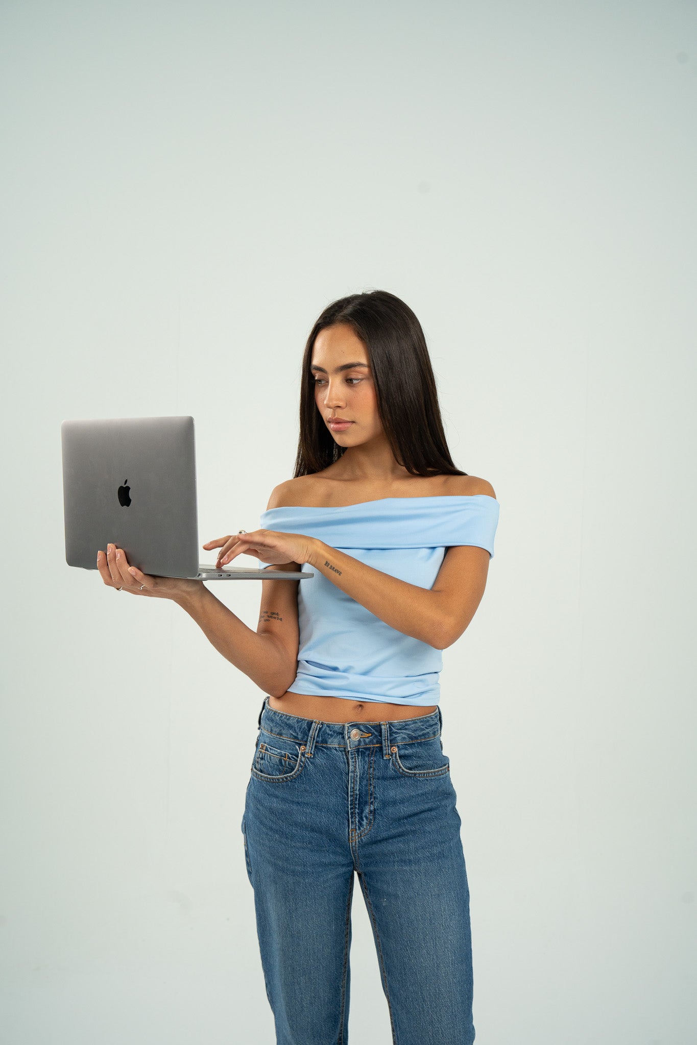 Off Shoulder